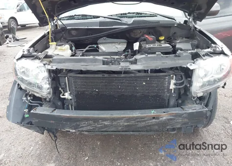 2016 Jeep Compass Latitude из США, поврежденный, VIN 1C4NJCEAXGD735738